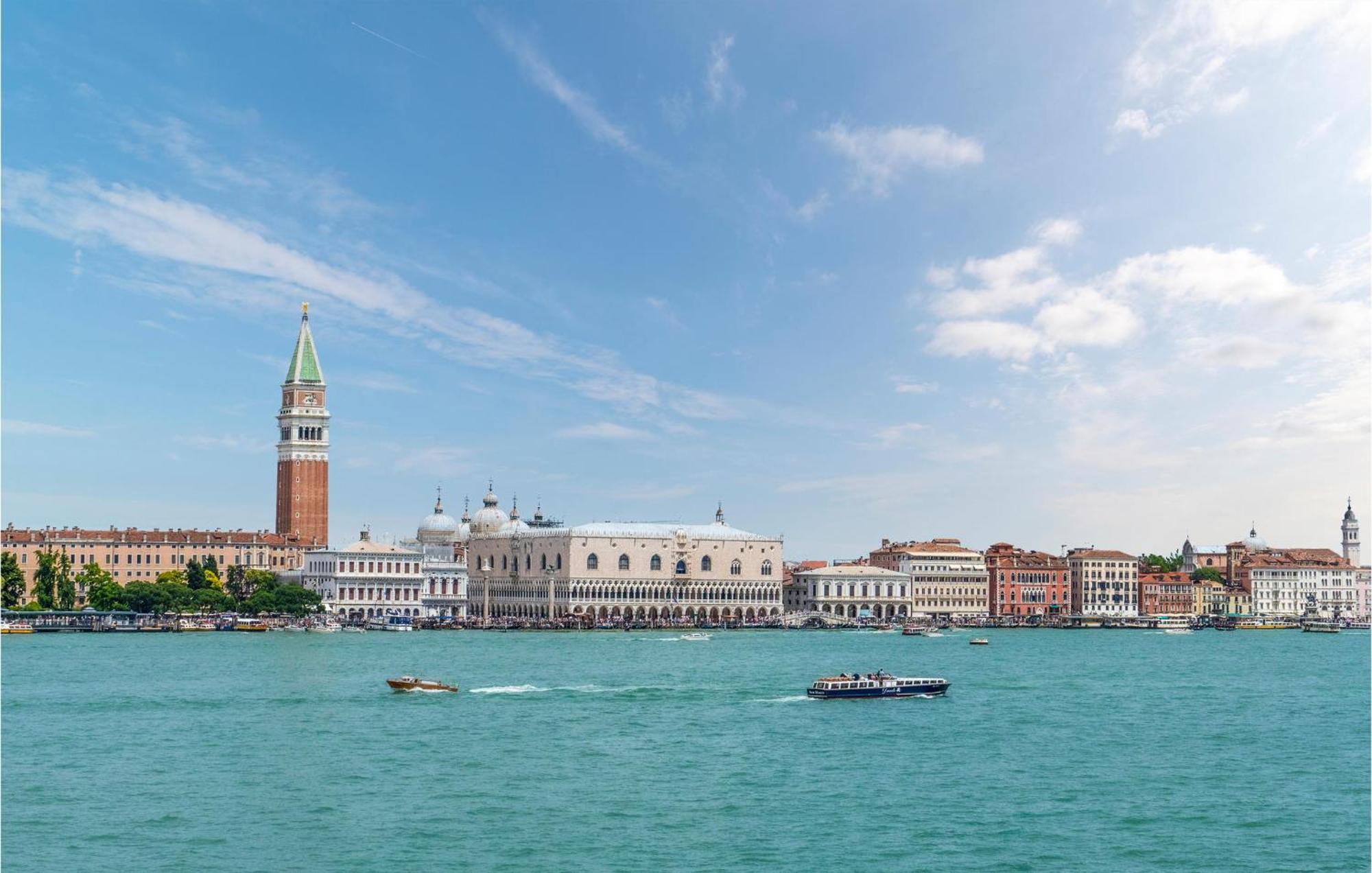 Stunning Apartment In Venezia With Kitchenette 外观 照片